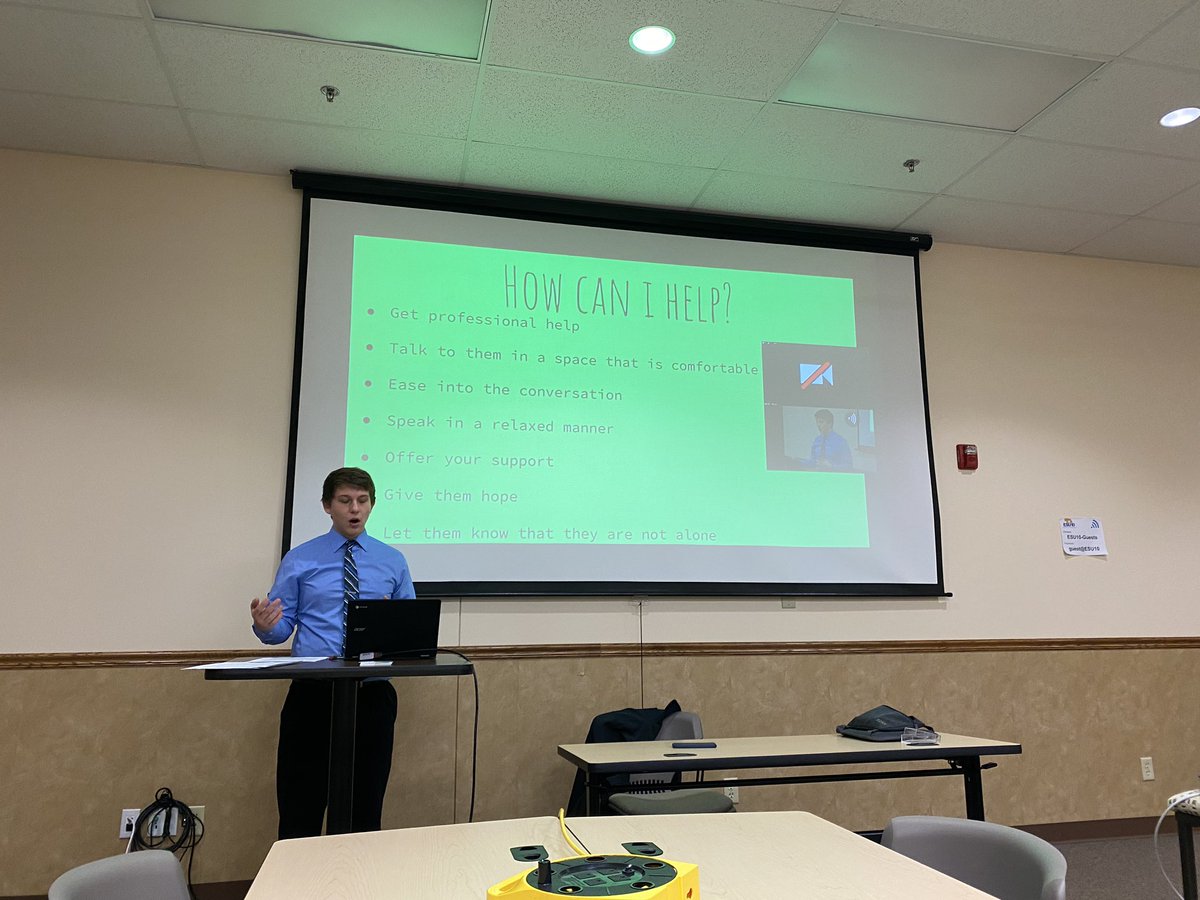 AliSmith09's tweet photo. Let’s end the STIGMA! Conner shared his compelling story on mental health &amp; how he was resilent in overcoming the most challenging times in his life! We need more Connor’s in this world! Brave, powerful, real talk! Book @ets_speaker to come speak to your students! Amazing! https://t.co/2DUhFiEd73