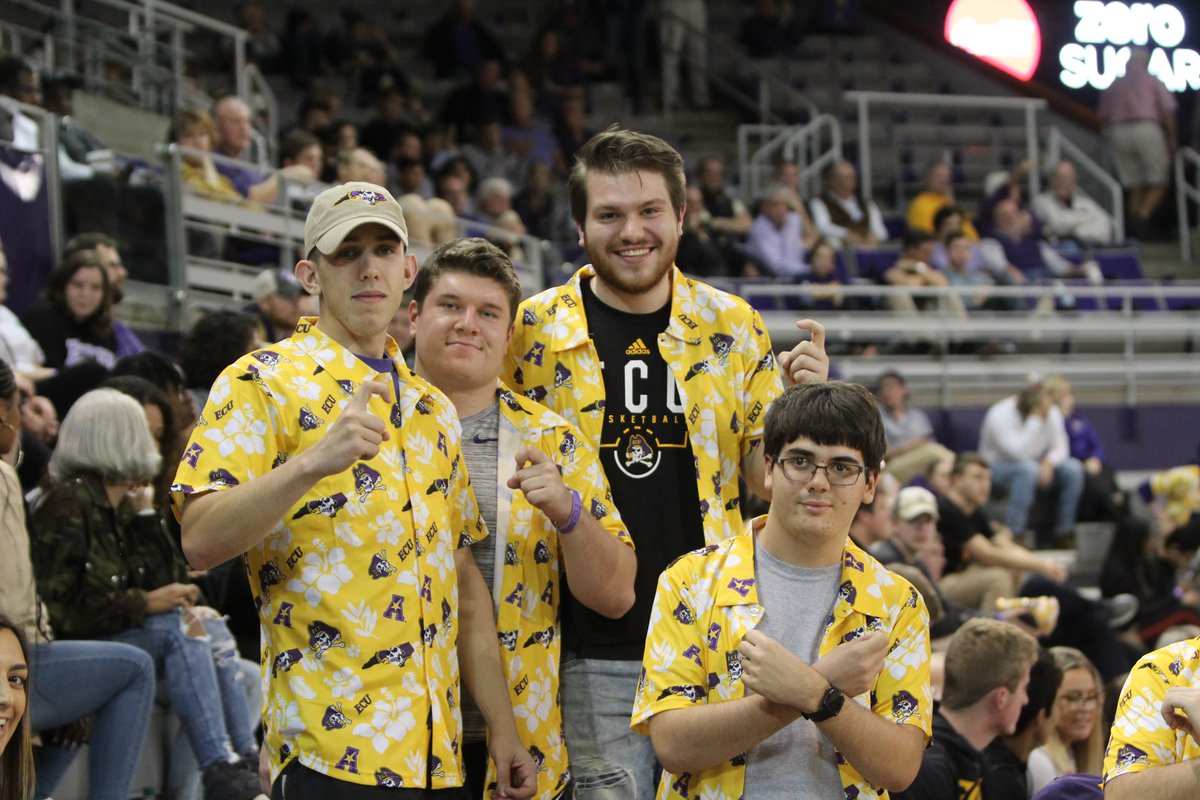 ecubasketball's tweet photo. Thank you to all of #PirateNation that helped us #PackMinges tonight! Minges was electric, and we need the same energy when we're back at home on the 25th! #UpToTheChallenge #GoPirates☠️ https://t.co/3bizChYzut