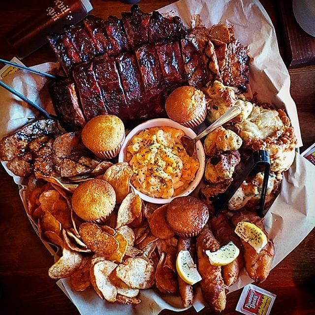 🐷COMING SOON...🐟
.
.
SURF N TURF FEAST!
LIMITED TIME OFFER: FEB 01-FEB 11 ift.tt/2suykM7