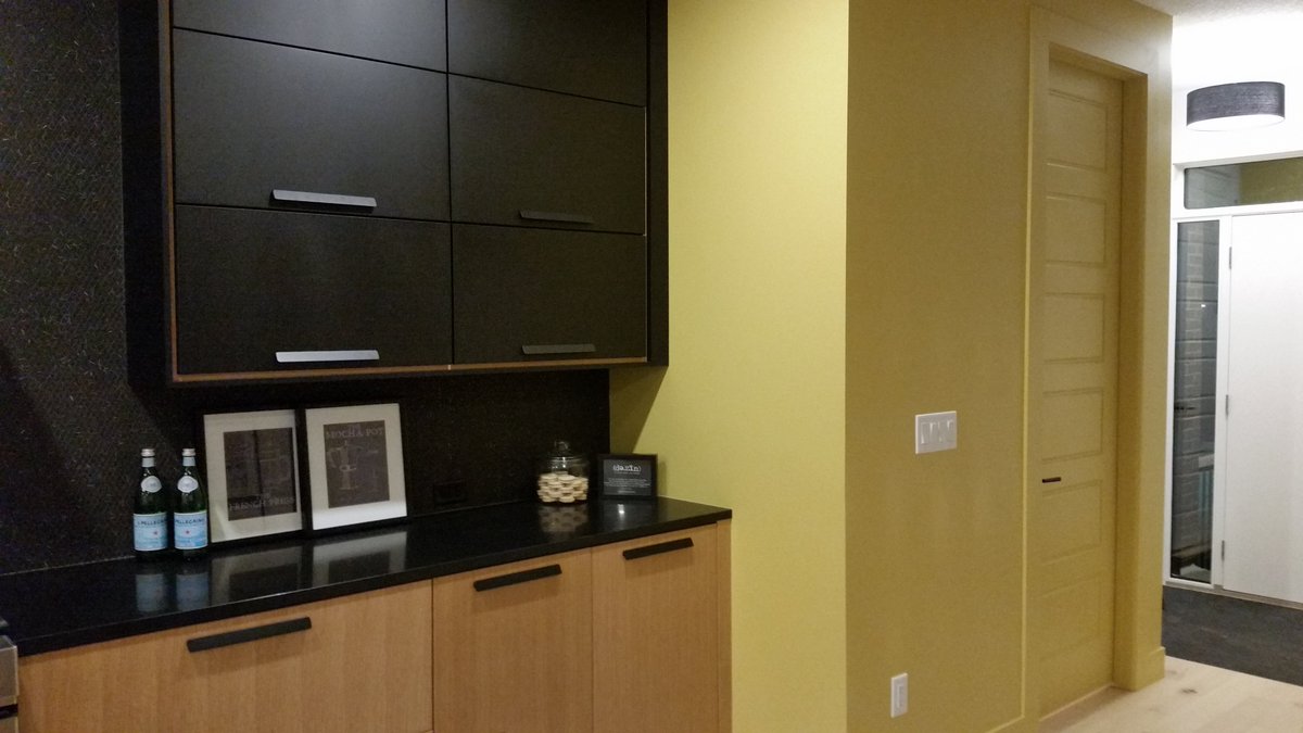 So what do you guys think of the mustard/black?