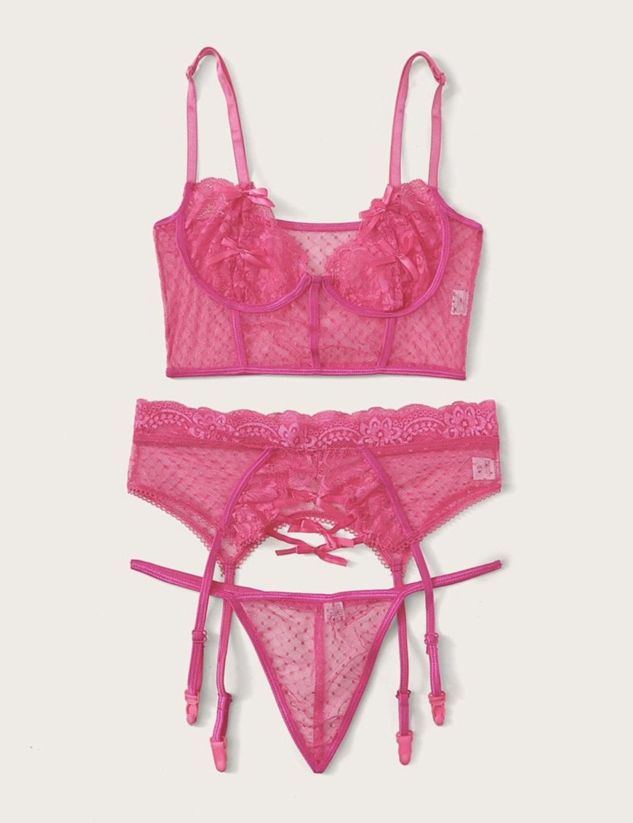 hiiambriiittttt's tweet photo. “ DreamHouse” #Two14 #TwoFourteenLingerie https://t.co/tusoElbVLB