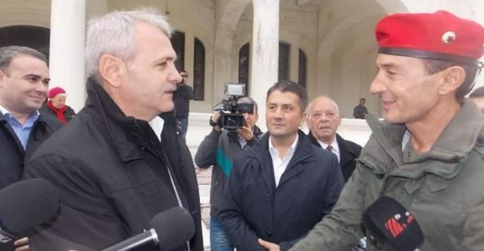 Stelian_Ion_USR's tweet image. Mă bucur mult că s-a semnat reabilitarea Cazinoului. Dar n-o să-i uit pe cei care și-au bătut joc de clădirea emblemă a Constanței şi nu tolerez ipocrizia "salvatorilor". Căci a lipsit foarte puţin ca edificiul să fie vândut de coteria PSD, din care făcea parte și actualul primar