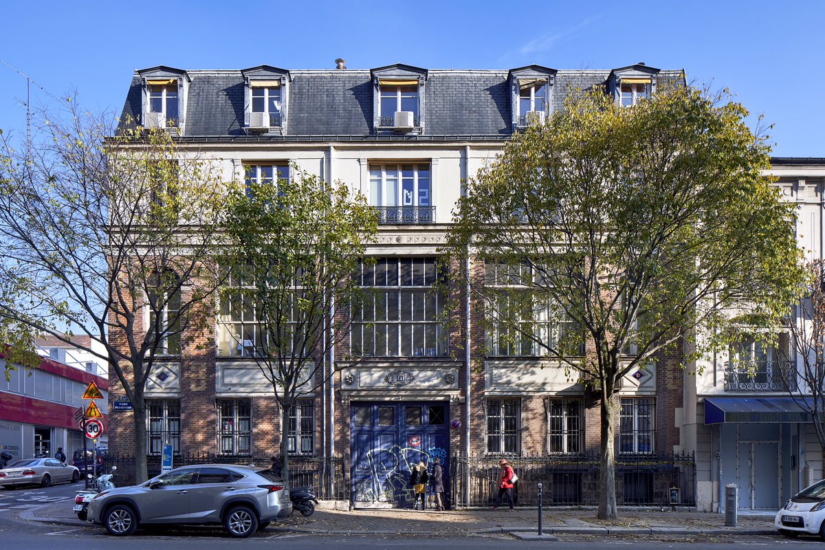 Nous venons de conclure une #VEFA pour notre immeuble du 64 avenue Parmentier (Paris 11e) au profit d'AEW Ciloger pour le compte de la SCPI FRUCTIPIERE.
IWG y installera un centre <a href="/RegusFR/">Regus France</a> 

➡️ lnkd.in/dabNN_K ‌@CBREFrance @JLLFrance #bureau #coworking