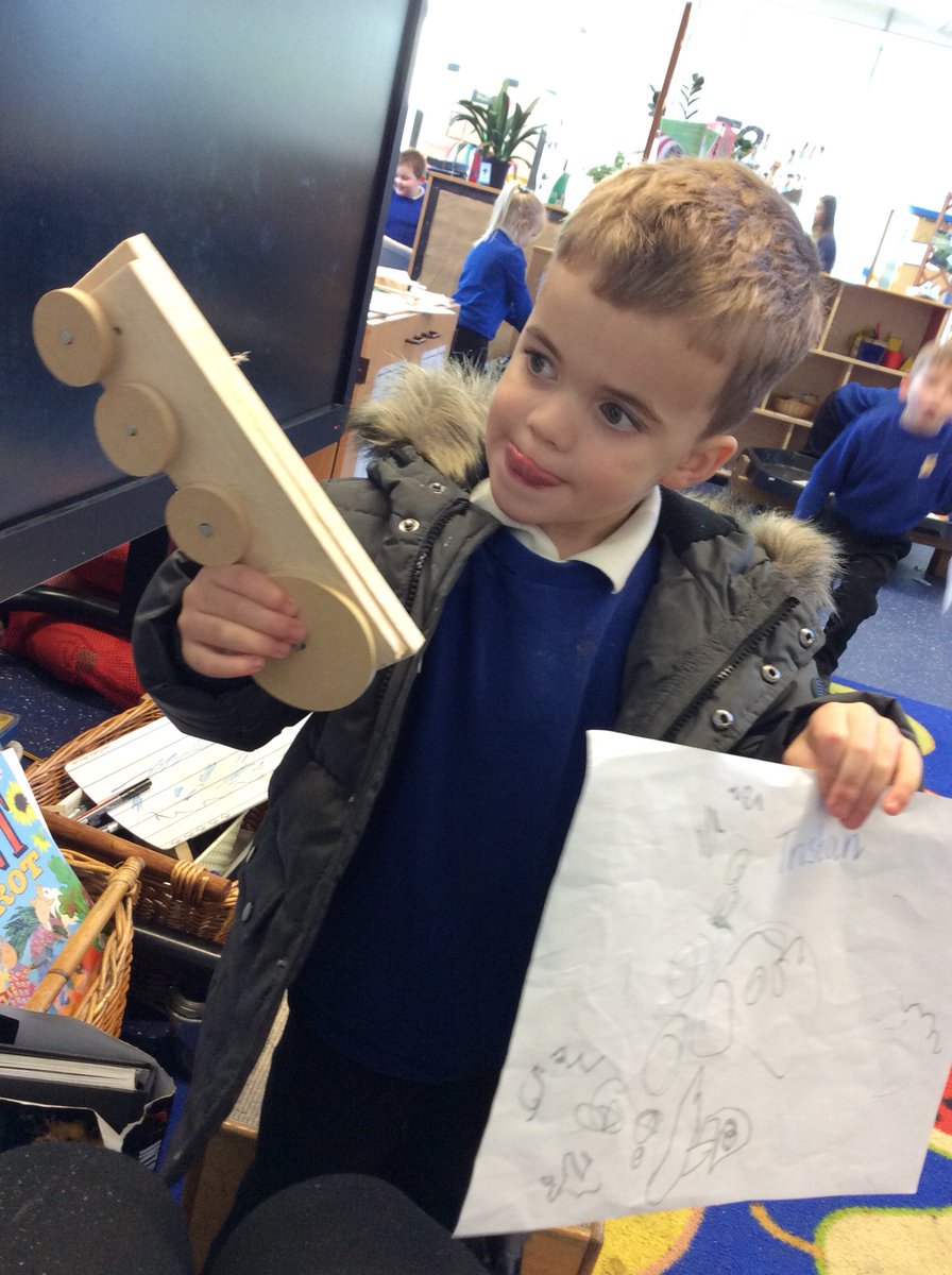 MowmacreHillPrimary tweet media