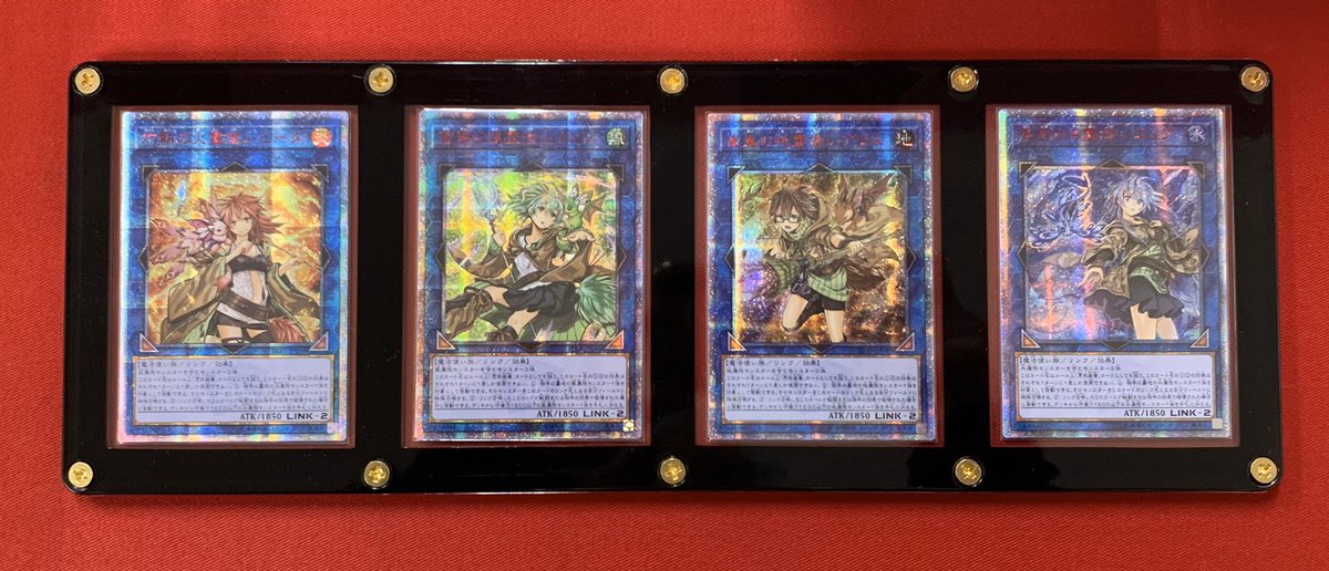 遊戯王】 アジア 20th シークレットレア 四霊使い4枚セット(ケース付き