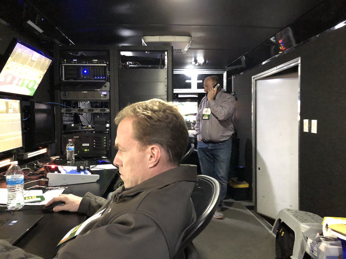 skeeterbuggins's tweet image. Working #Xpression graphics tonight for @ESPN at @CSUMBasketball ! #tvlife #tvgraphics #espn #skeeterbuggins