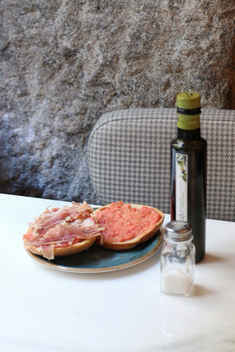 Le Coco Madrid tweet media