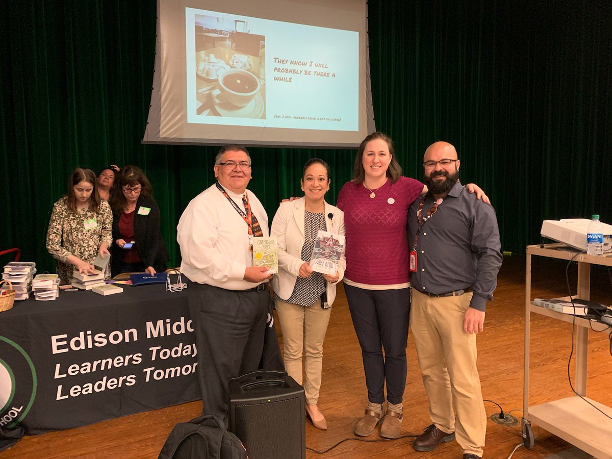 LopezprinciPAL's tweet photo. Thank you @KateMilford for visiting @edison_school today. #readingiscool #authorvisit @jpizano @CageEl_PCMS @HISDEastArea https://t.co/OBCh2RAztb
