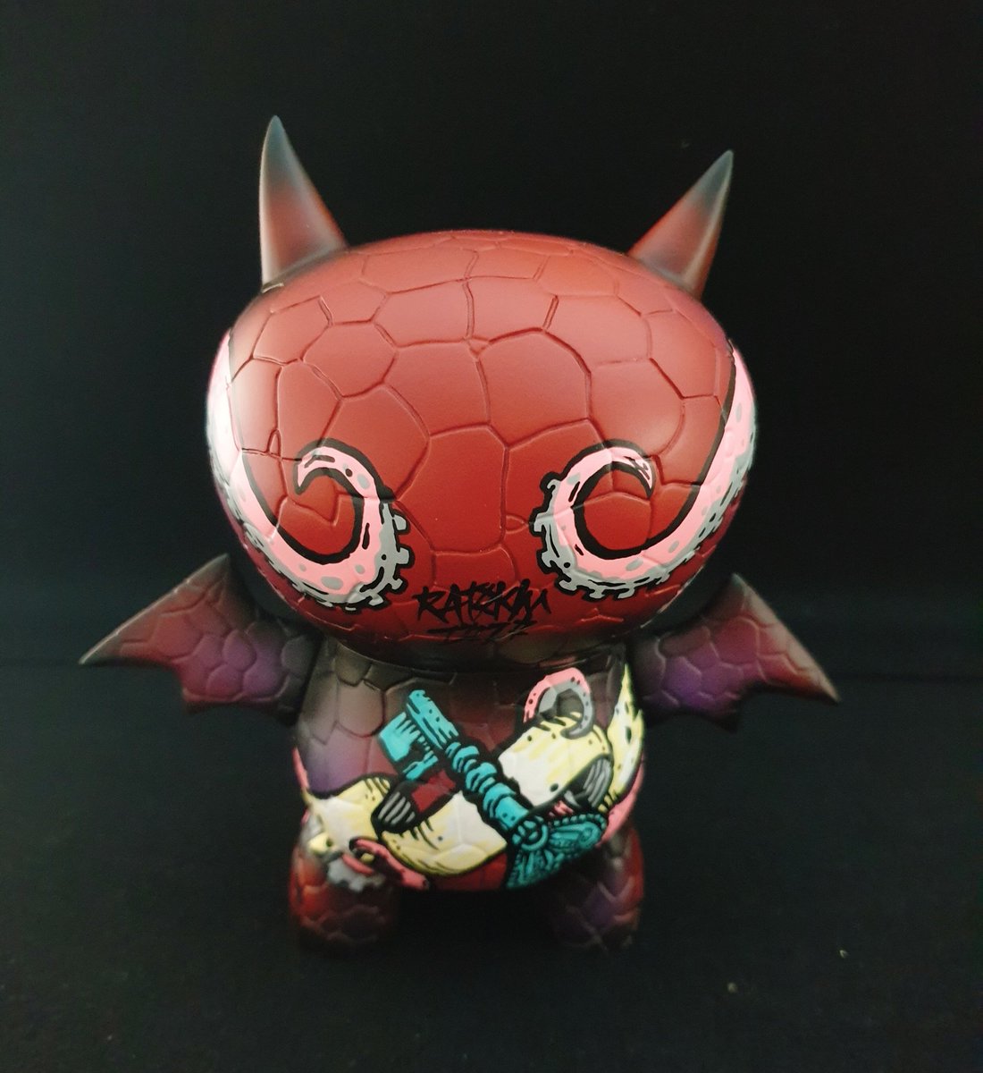 ratokimtoy's tweet photo. 2020.2.9 WF (Line up 04)
Ice bat - Tattoo ver.
Ice bat artist @davidzhorvath
Custom by - ratokim
( one - off )
💖( This is already reserved. thank you much)💖
You can see at the WonderFestival2020
#wonderfestival
#icebat
#ワンダーフェスティバル
#wf2020 #sofvi #ソフビ https://t.co/oYNiv7r4hI