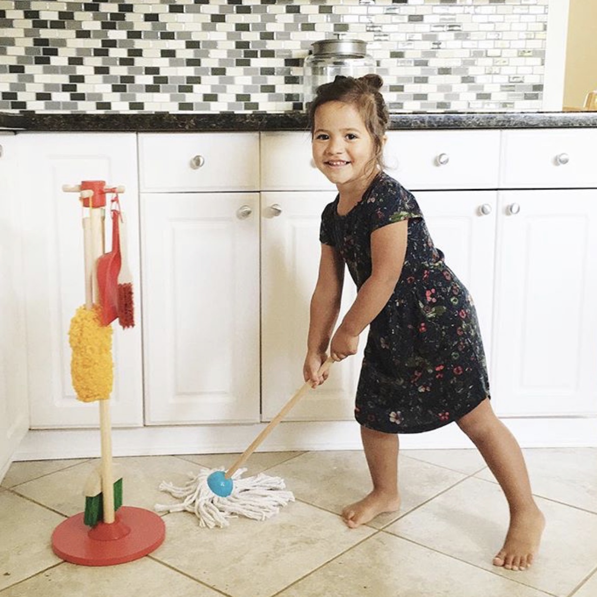 It's so much fun helping Mum around the house!

janieandjoe.com/store/melissa-…

Unfortunately we’ve seen fake / counterfeit products claiming to be from Melissa &amp; Doug in the market. Janie &amp; Joe carries only 100% authentic <a href="/MelissaAndDoug/">Melissa & Doug</a> toys!

#janieandjoe #toystore @toystoremalaysia