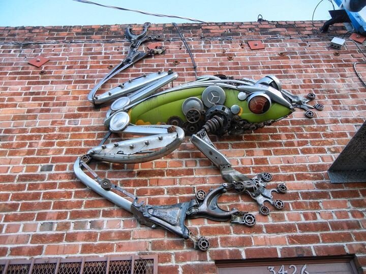 more_idey's tweet photo. Шикарное украшение дома!
Находится в West Oakland https://t.co/7SnF79k05f