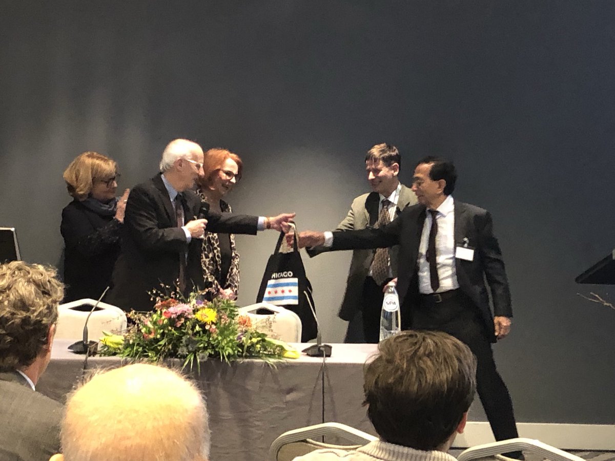 Congrats to 25th annual European Bubble Conference now underway in Rotterdam! Sessions were kicked off with presentation of silver vase from organizing committee of International Bubble Conference, held annually in Chicago.   #bubbleconference