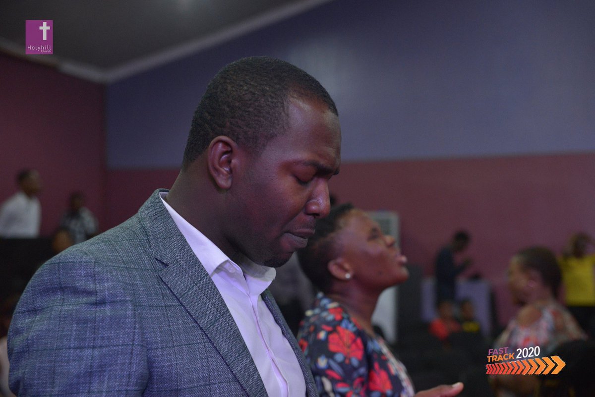 SOgidigbo's tweet photo. The last four nights of #FastTrack2020 we have experienced an outpouring of the spirit of worship, prayer and prophesies. Join us tonight by 6pm. https://t.co/ZzYSJOI276