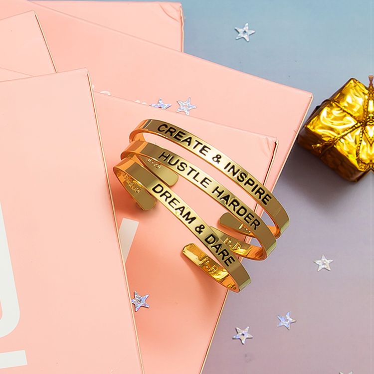 pipabella's tweet image. Wear your mantras up your sleeve💫

Shop Here: buff.ly/3ahk5uU

#PipaBella #KarmaBangles™ #MantraBands