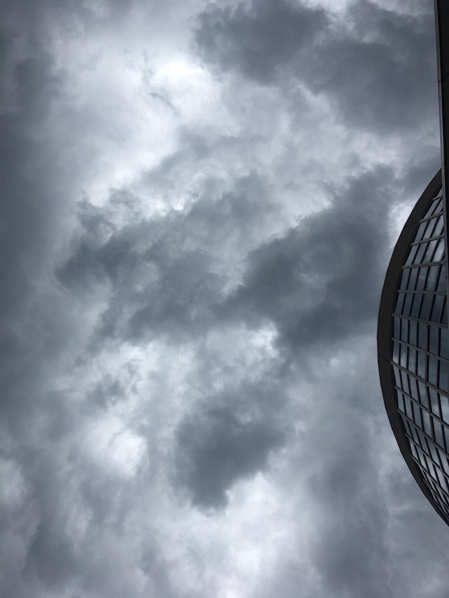 _timji's tweet image. C’mon! ☔️