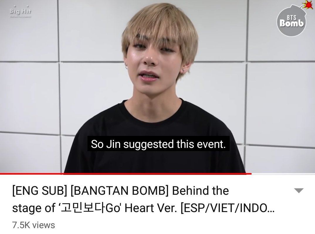 Jin's iconic heart events that he came up with during the Wings tour. Eventually, Jin suggested a heart event centric Go Go performance and we got this ICONIC never seen before Go Go performance. This man's creativity knows no bounds.