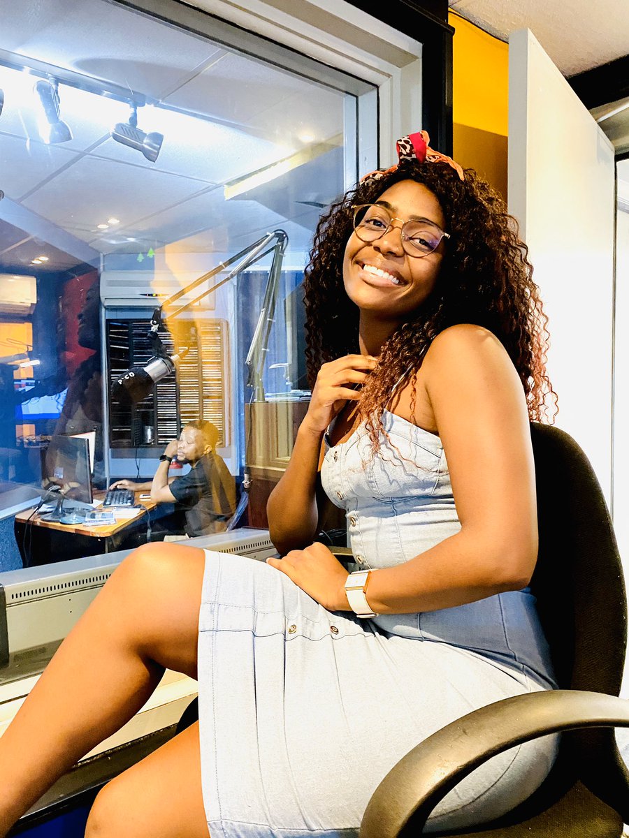 CUTFM1058's tweet photo. #BozzaCutOfBreakfast on your radio!

Catch them 7-10 am

@NkoxLeader 
@PrimiMariti 
Katleho Morake https://t.co/dY9G0i7SLc
