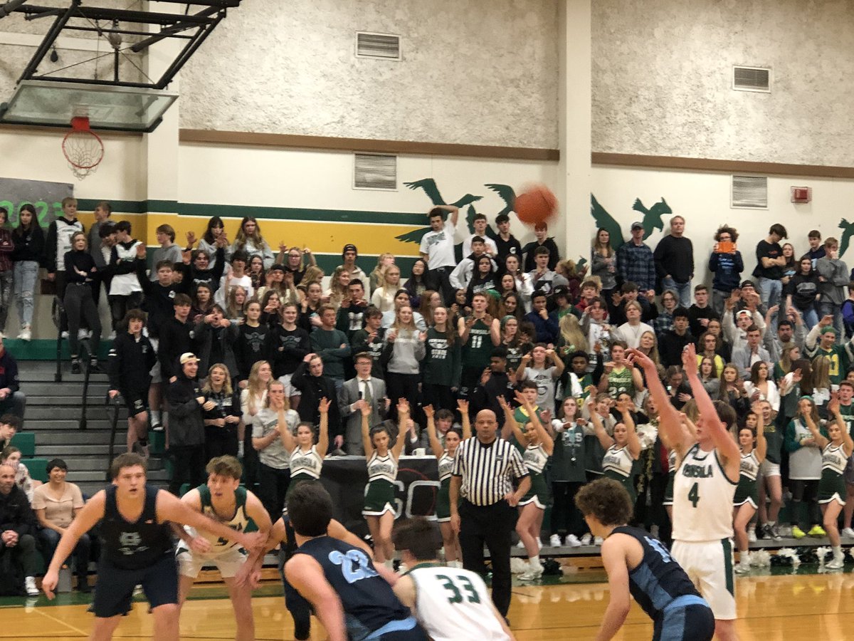 PenHSathletes's tweet photo. Peninsula Proud of Boys Basketball!  They brought some of that good Purdy Grit tonight and dominated Gig Harbor from start to finish.  Thanks to @SportsCenter for the live updates. https://t.co/fwQg2NonDA
