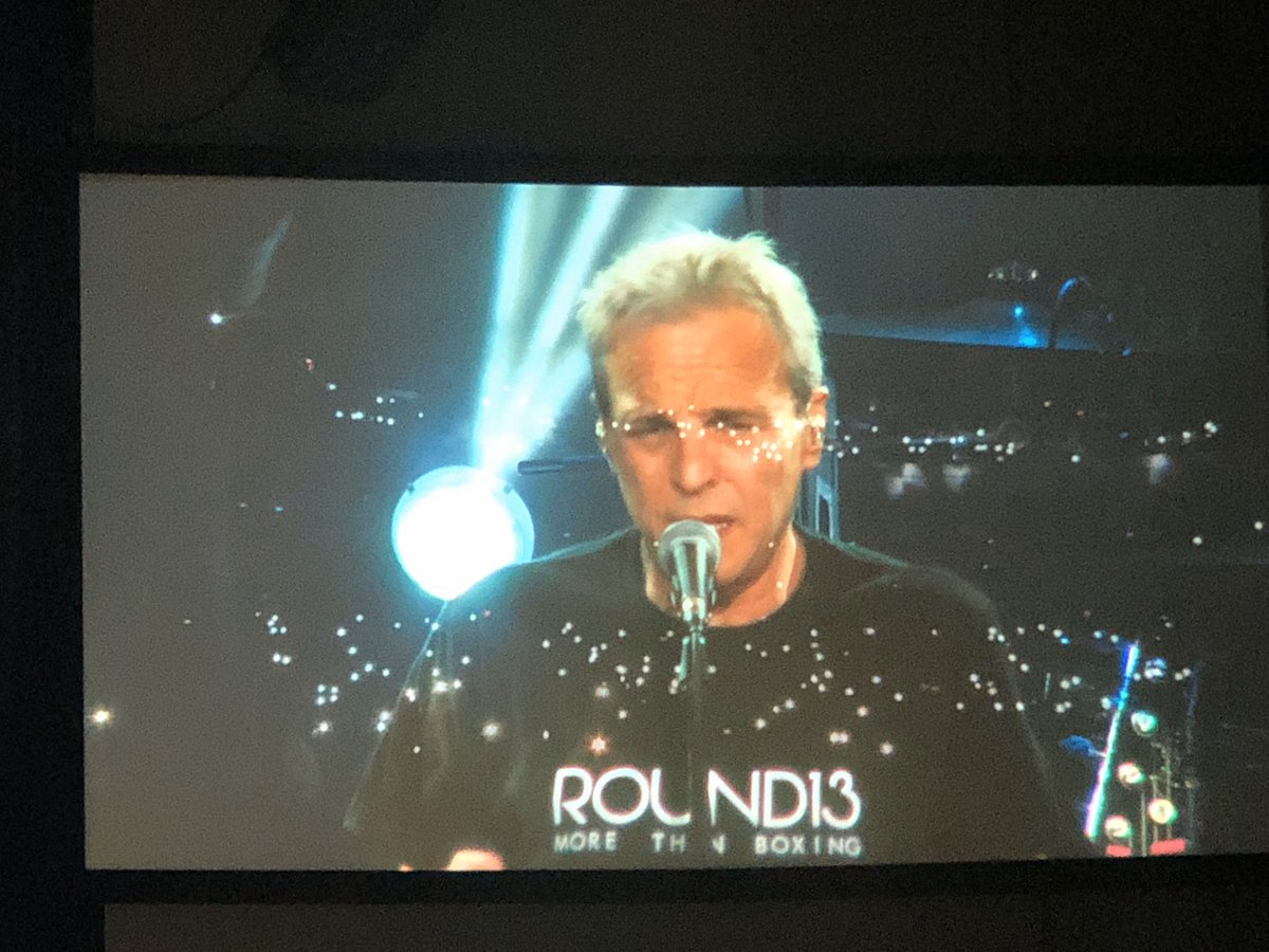 jaru18's tweet photo. @DavidSummersHG Hola David soy Juan Rodriguez, vivo en Phoenix Arizona, mi esposa Mireya es super admiradora, que le puso a mi hijo David, te agradecería si le mandas un saludo, foto o mensaje! su cumpleaños es Enero 20, te veremos en junio, aquí en Phoenix. Gracias. https://t.co/ichN6gaA8x