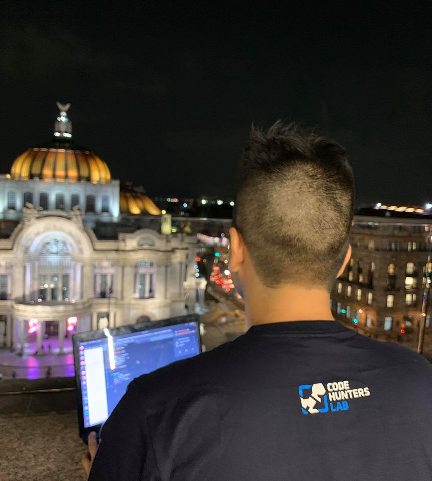 CodeHuntersLab's tweet image. Llegamos a #México 🤖✈️🇲🇽
En los próximos días desarrollaremos actividades alineadas con nuestra misión de reducir la brecha digital empoderando a jóvenes de américa latina a través de la tecnología 👩🏻💻👨🏻💻🌎🚀
#EmprendimientoSocial #Tecnología #Programación #CDMX #Perú #Carabayllo