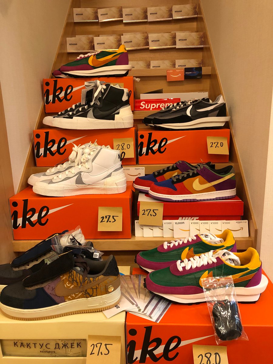 4wOuM9vY7bKnJRP's tweet photo. 第100回リンカイ杯🔥

参加 フォロー、リツイート、いいね、欲しいスニコメント
抽選 DM1撃　
商品 アマギフ多数。最高1万円、500円多　　　
〆切 25日前後　
当選者、👟マークありで、スニ選べる。
無料コミュ希望者コメ入れてください。抽選
転売、トレード、IPO。コミュ限定内スニ抽選
#リンカイ塾 https://t.co/azuYzI9z7n