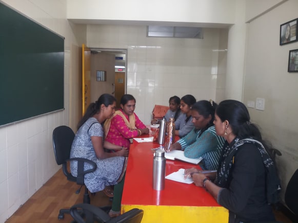 devakarpriyanka's tweet photo. Anupama, Asha, Kavitha, Mangala & Roopa from the 'Shakti' team of #EcoGram visited the Radio Active studio in preparation for the launch of a new show 'Active EcoGram' on 26th January 2020. #EcoGram is a project by The Anonymous Indian Charitable Trust (#TAICT).
#CommunityRadio https://t.co/r7wSMyfaO4