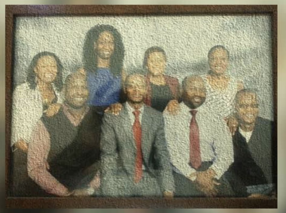 mkngambi's tweet photo. #TBT the Ng’ambi-Kapaya-Luo side of my family 😍.

Today’s a good day to call them out to help us #ConnectRwanda 

@Sui_NLuo kick us off please - will you help put smartphones in the hands of those that don’t have one?

#EveryPledgeCounts @MTNRwanda https://t.co/52MNHoqFDV