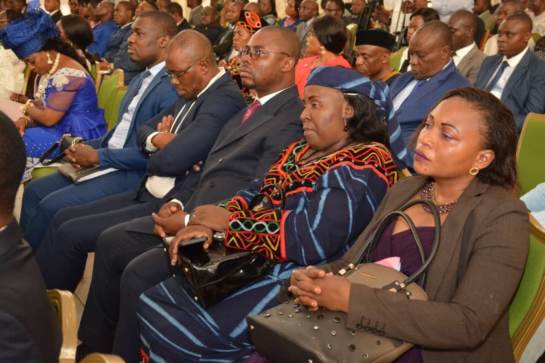 JosephLE_'s tweet photo. Je préside ce jour à Yaoundé, la conférence annuelle des services centraux et déconcentrés du MINFOPRA, suivie de la présentation des vœux de nouvel an 2020. Thème: « modernisation de l’administration publique camerounaise. L’exemple du MINFOPRA ». https://t.co/atZe4QaxtD