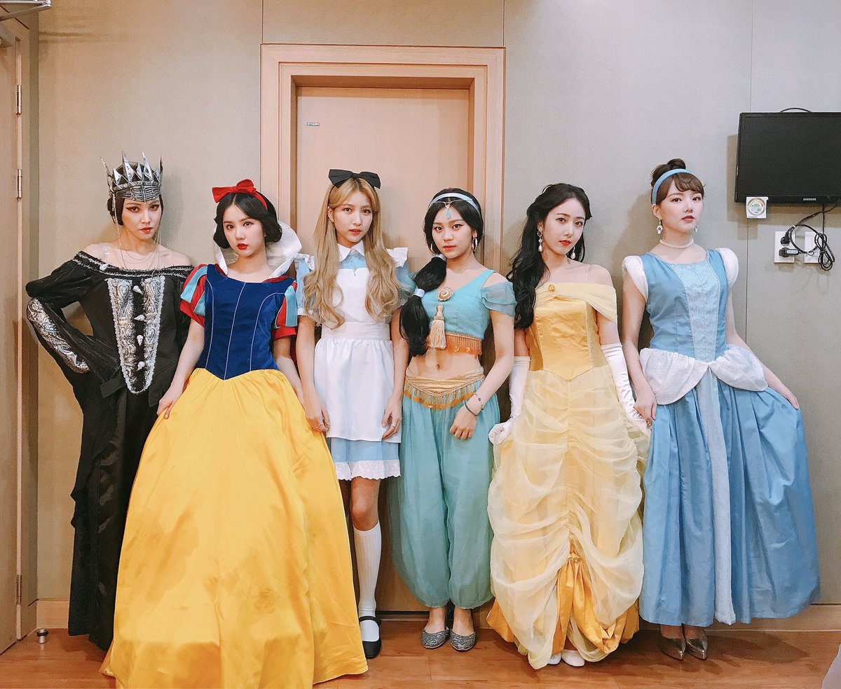 Eunwoo_jovinn's tweet photo. ๆ็ๅฅณๅญฉไปฌ ๅบ้5ๅจๅนดๅฟซไนโค๏ธ
#์ฐ๋ฆฌ๊ฐ_ํจ๊ปํ _๋๋ง์๋
#ๅ_LABYRINTH
#๋น๋๋_์ฌ์์น๊ตฌ_์ฐฌ๋ํ_5์ฃผ๋
#5thYearsWithGFRIEND
#์ฌ์์น๊ตฌ_๋ฐ๋ท5์ฃผ๋
์_์ถํํด
#5easonOfGfriend
@GFRDofficial https://t.co/27MVQ7GLqO