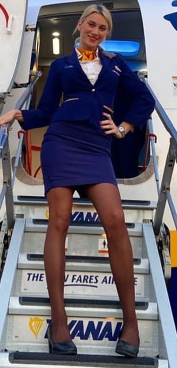 HotAirHostesses's tweet photo. Sexy bomb
📸 @mada_madi

#CabinCrew #Uniform #Tights #Legs #Heels #HighHeels #Pantyhose #Stocking #Nylon #Feet #feetpictures #flightattendant #Sexy #Skirt #Smile #RT #Girls  #Azafata #CabinCrewLife #Sheer #Follow #Fashion #Instagram #blonde #model #lingerie #Gallery https://t.co/NSKe3R0r9i