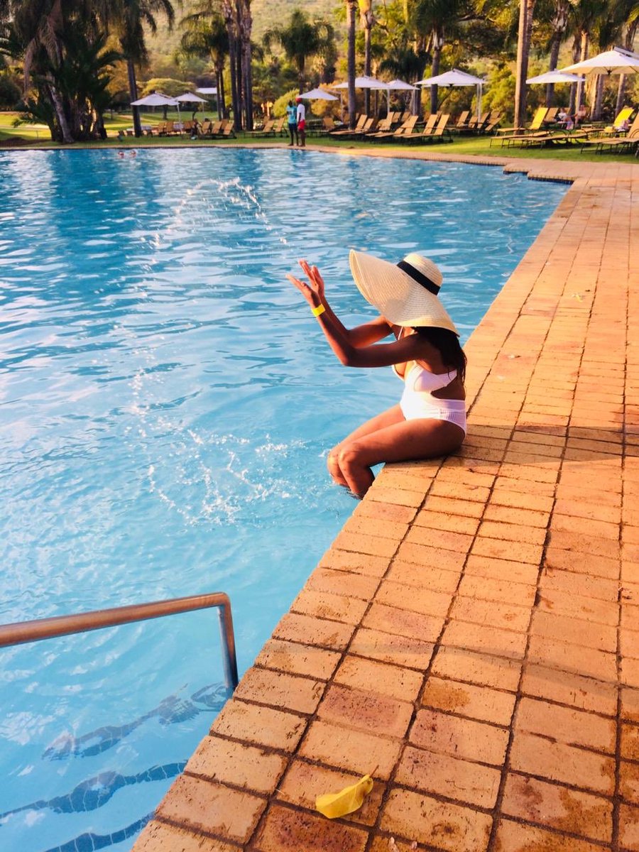 TravelWithManta's tweet photo. 🔥🔥SUNCITY HOT DEALS 🔥🔥from ZAR 1300 per person sharing for 2 nights including breakfast and tickets to the Valley of the Waves. Midweek only on limited dates.
Email:reservations@travelwithmanta.co.za 20%deposit to secure your bookings. https://t.co/ascy1s975V