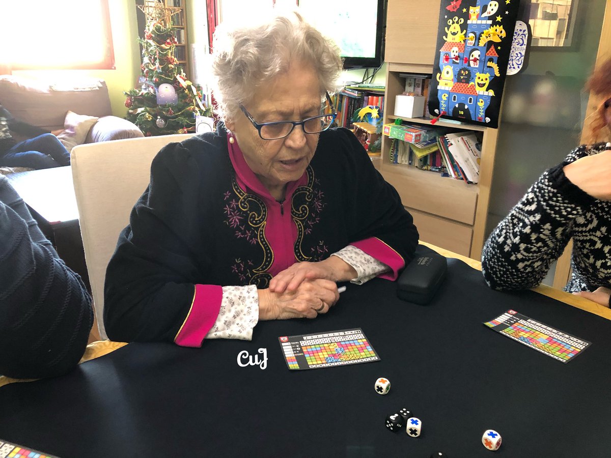 Cuentameunjuego's tweet photo. Jugamos en el día de Reyes con la Lela a Plenus de @DevirIberia que Héctor había incluido en su carta a sus majestades.
#plenus #inkabrand #markusbrand #juegosdemesa #juegosdemesaenfamilia #ociofamiliar #ocioalternativo #bgg #boardgames #tabletopgames #jeuxdesociete https://t.co/RMRjFx9STG