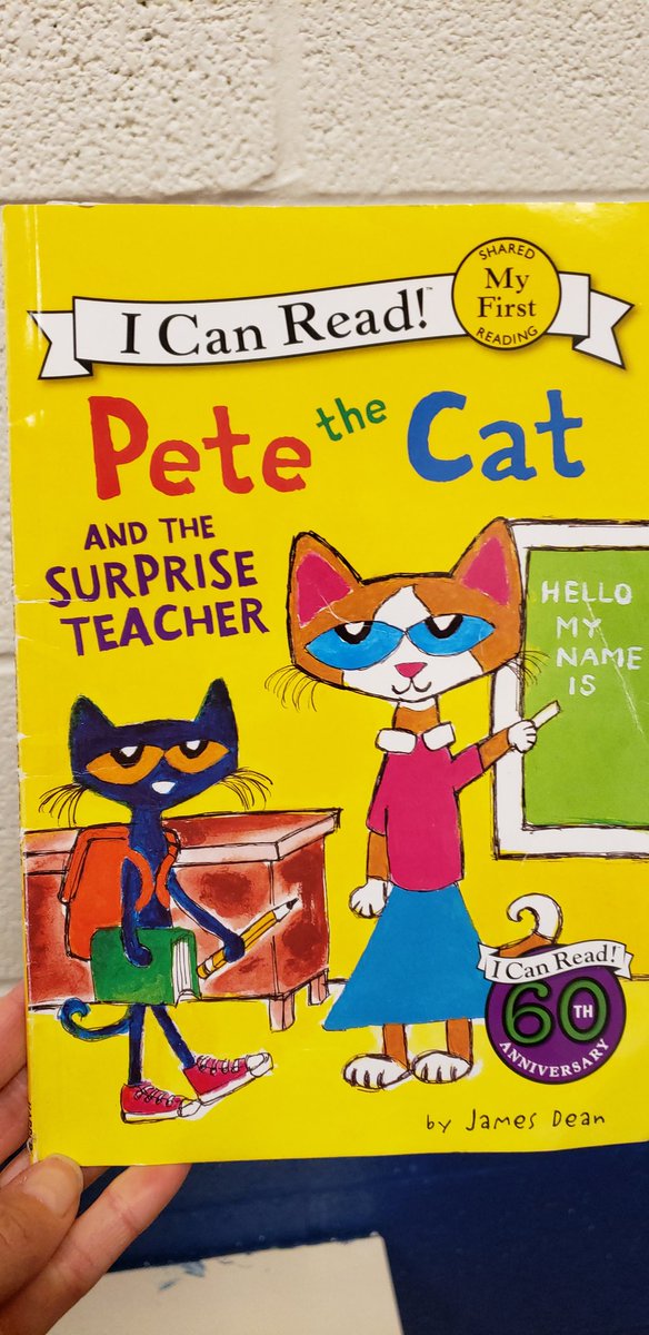MGA_Reading's tweet photo. Love the excitement the students have to find out which book they will hear!😁📚 #AACPSReadWithMe #welovepetethecat #readingbeforethebell #cultureofliteracy @MonarchGloAACPS @AacpSeril @kerrirogers721 https://t.co/4rqfrnMuuj