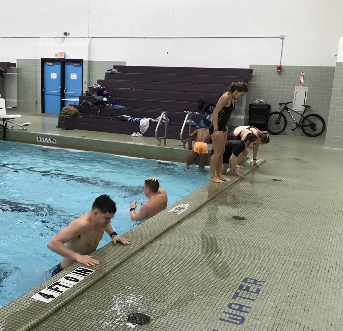 sfa_rotc's tweet photo. Pool PT?  Yes please!  It’s a fine Army day in the Lumberjack Battalion.... #leaderswanted #leadership 
#warriorswanted
#servantleader #rotc #sfasu #armyrotc #sfasurotc #SFA22 #SFA23 #SFA24 #poolpt #poolworkout https://t.co/dHjfyQeyib