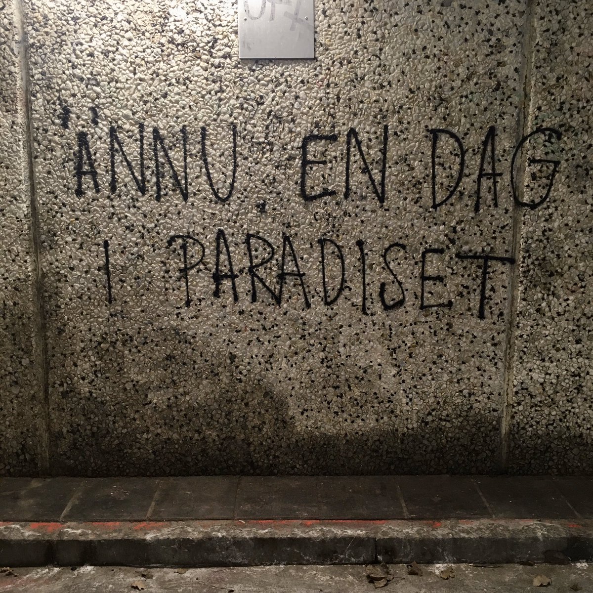 ea (@ea____________) on Twitter photo 