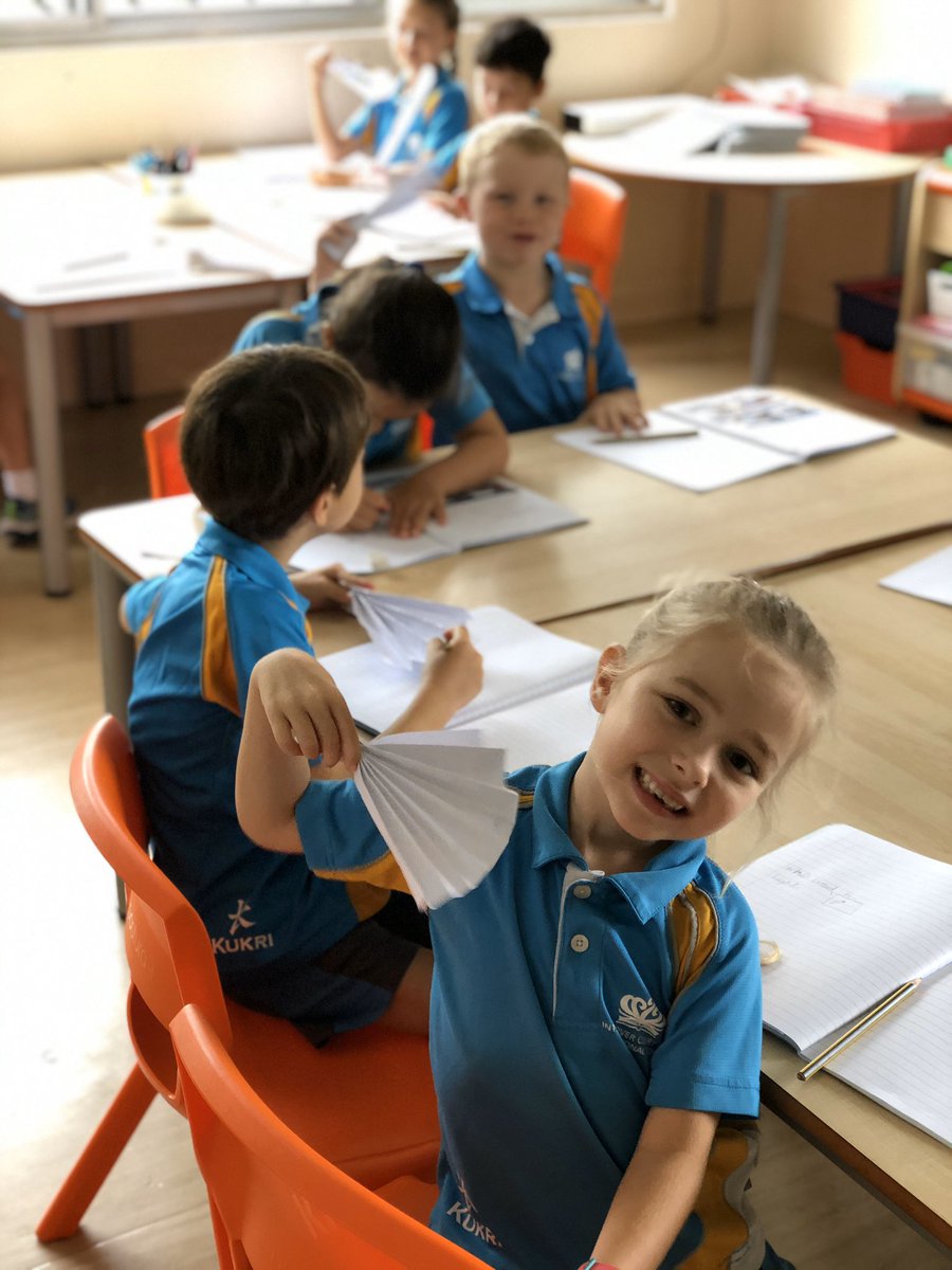 missnlisek1's tweet photo. No electricity? We’ve got you covered! Without A/C in Singapore #2NL quickly found a solution to the problem when learning about the @The_IPC topic #ItsShocking https://t.co/wCtq81gOtJ