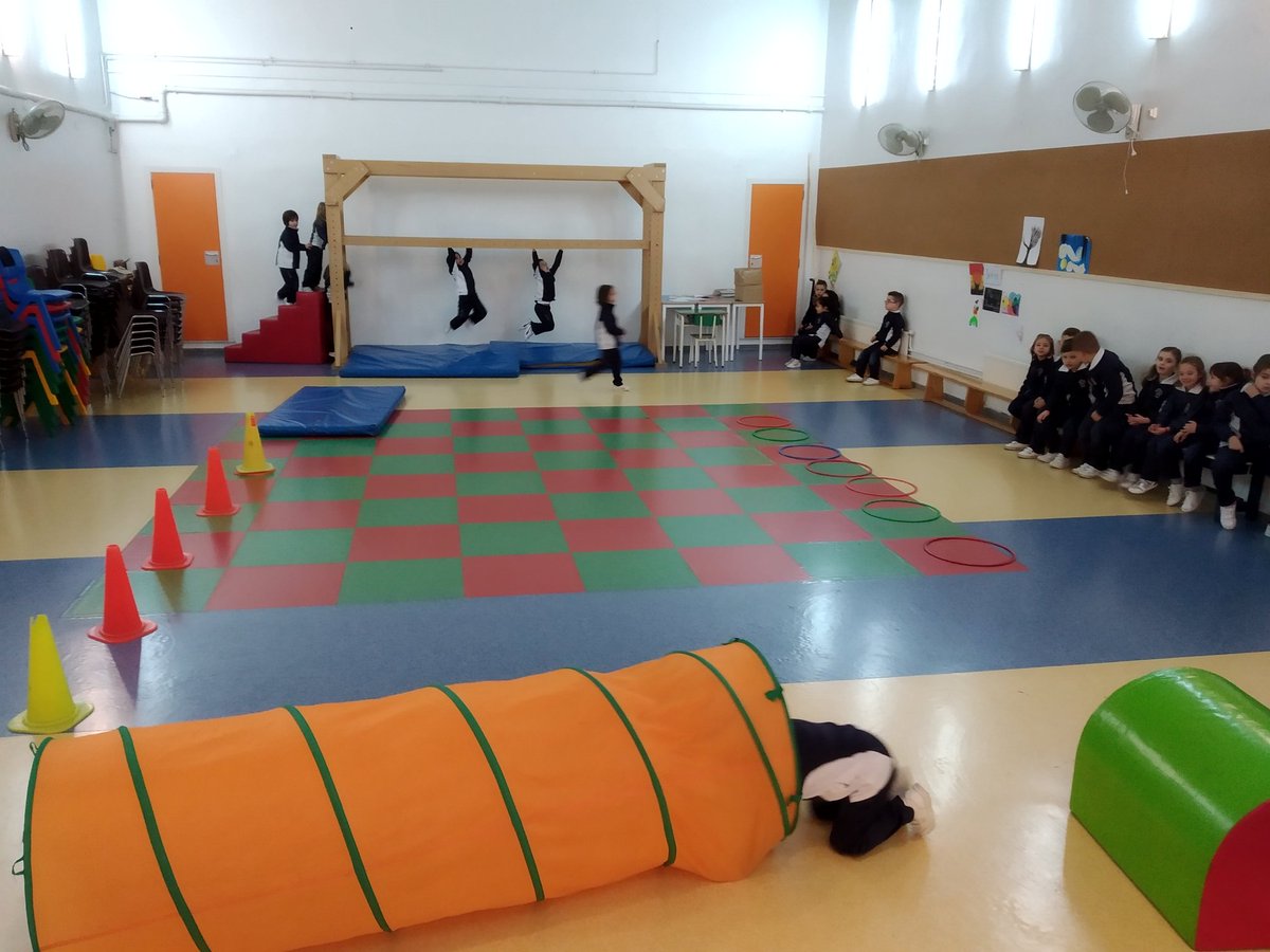 csabea1's tweet image. Sessió de psicomotricitat. ,,🤗