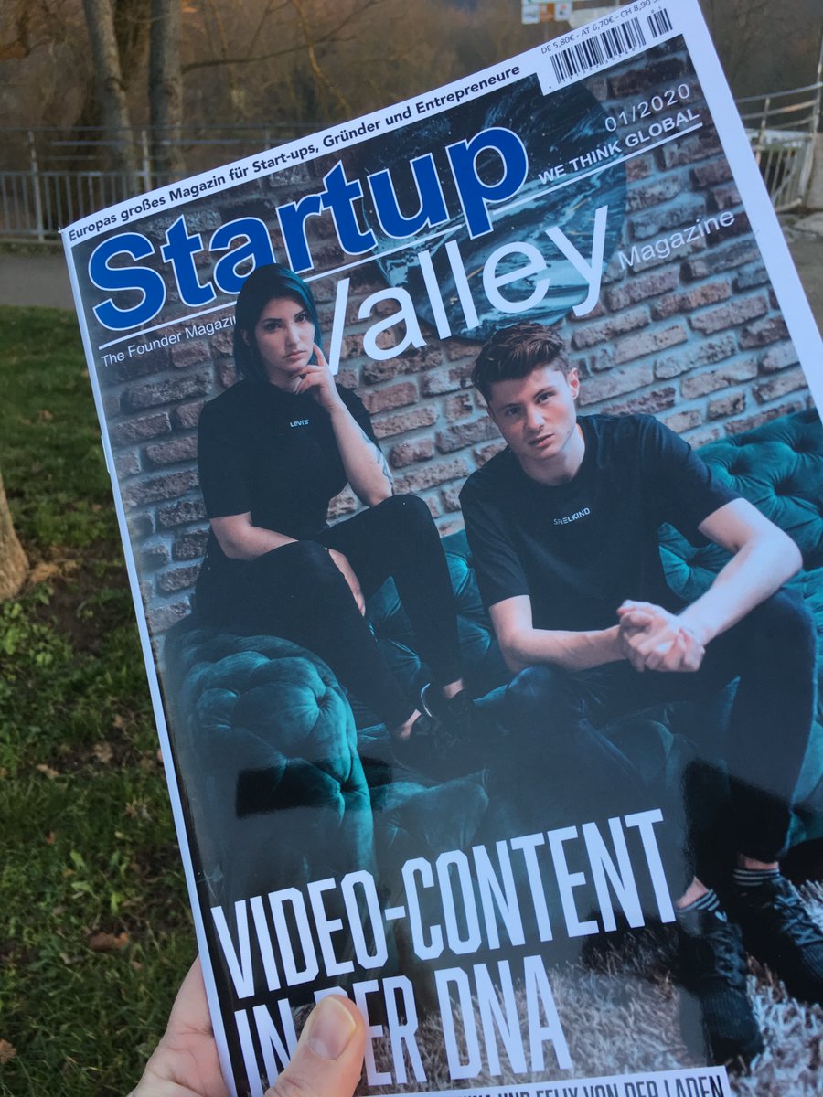 startup_valley's tweet photo. StartupValley Magazin on tour 
⠀
#video #youtube #25mate #spielkind #katikarenina #felixvonderladen #petrapolk #membratech  #team #newwork #newlearning #marketing #branding #challenge #motivation
#magazin #magazine #magazinecover #startups #startup #entrepreneur  #startupvalley https://t.co/xKtqqllhXh