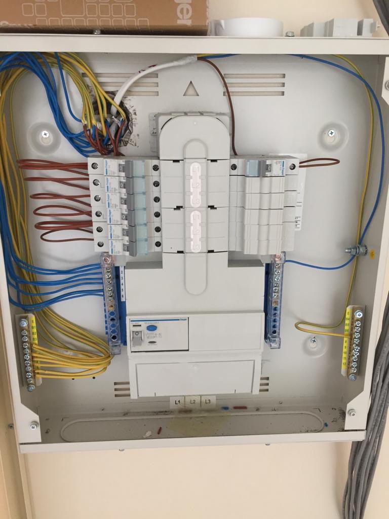 benteedee's tweet photo. @hageruk Loving the size of the Hager TP-N #Hagergang https://t.co/hpjLnz59bt