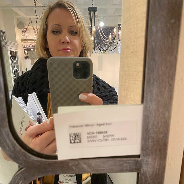 AliciaOsenenko's tweet photo. Home and Gift Show in America’s Mart and my camera will need extra space 😂. #designershow #americasmartatl #januarymarket #furniture #homeaccessories #decor #designers https://t.co/gzJgoUJmjJ https://t.co/TIM2XLYjZW