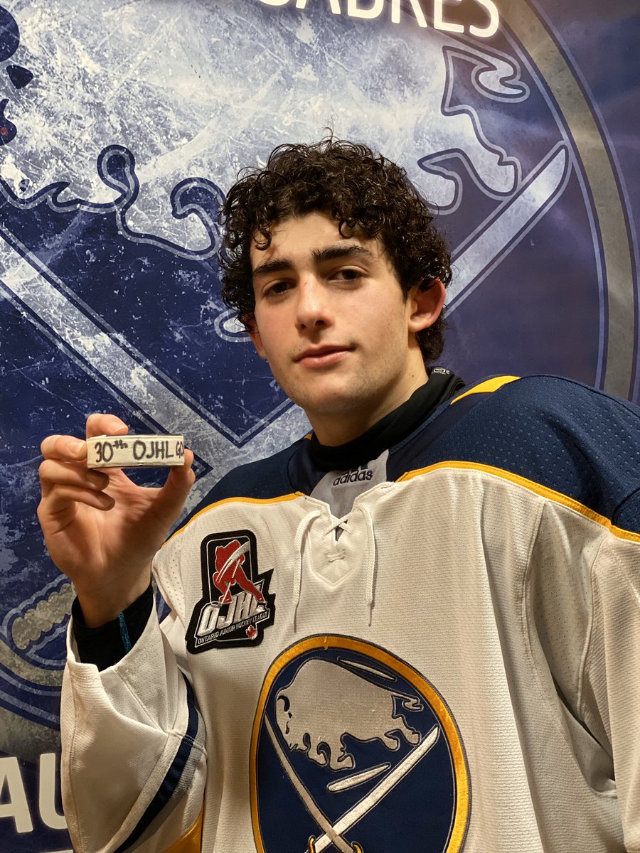 Matteo Costantini also scored his league-leading 30th goal of the season! The 17-year-old, first-year forward is the first #JrSabres player to record 30 goals since 2016.