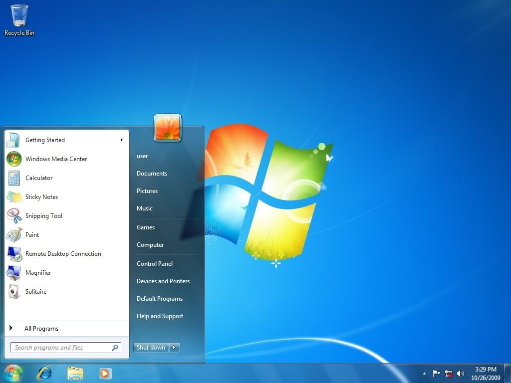 atrone3's tweet photo. Microsoft a signé la fin de son système d'exploitation Windows 7 et invite les utilisateurs à se tourner vers le 8 ou le 10. https://t.co/grRTrL12eJ