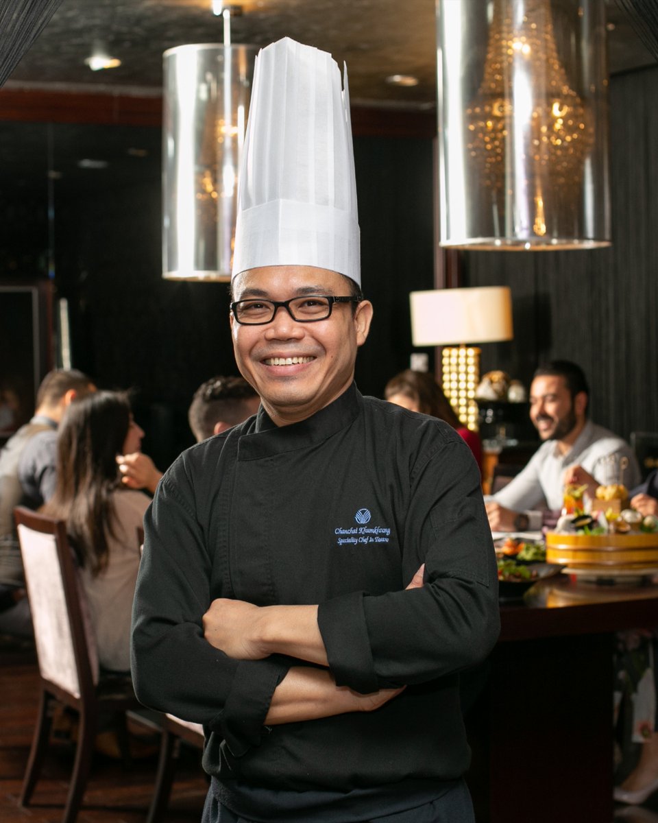 CCRotanaDoha's tweet photo. Chef Chanchai impresses guests every Thursday - with unlimited Asian favourites and mix of flavours in his signature night at #TeatroDoha
For reservations: +974 4445 8888 #Doha #RotanaDining https://t.co/Hnwa6Xc8Ka