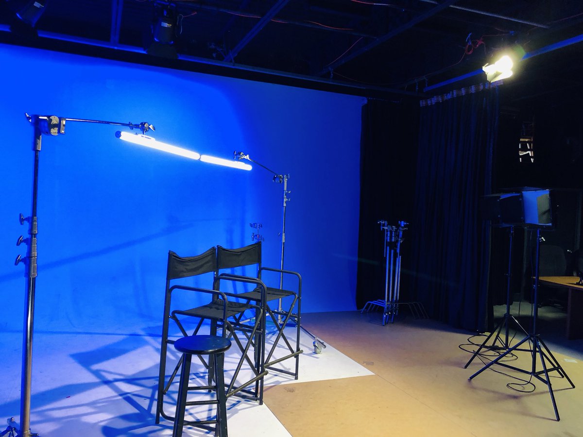 TroyKadavy's tweet photo. New lights in the studio!
#videography #omaha https://t.co/UYgIL5Mn2N