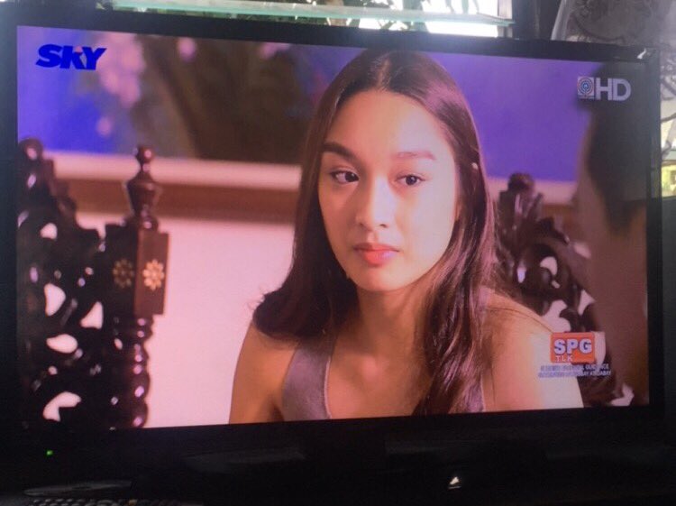 REIOFSUNSH1NE's tweet photo. it's been awhile gwen. 💕

#SandugoNakaraan
@iamreignp https://t.co/U0NFYeoYGL