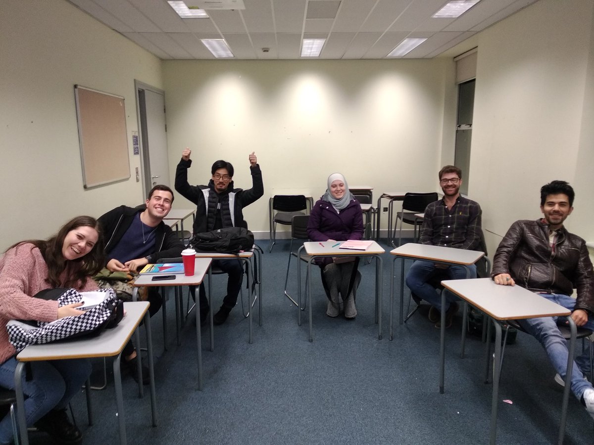 MichelleUcc's tweet photo. Last night was the first night of the First Certificate B2 preparation course, here are some of the happy students! @UCCLanguageCent @UCC #CambridgeFirstCertificate #EnglishClass for more info on all the classes we offer see: https://t.co/uv6BRyXAbr https://t.co/wQ9zous1c1