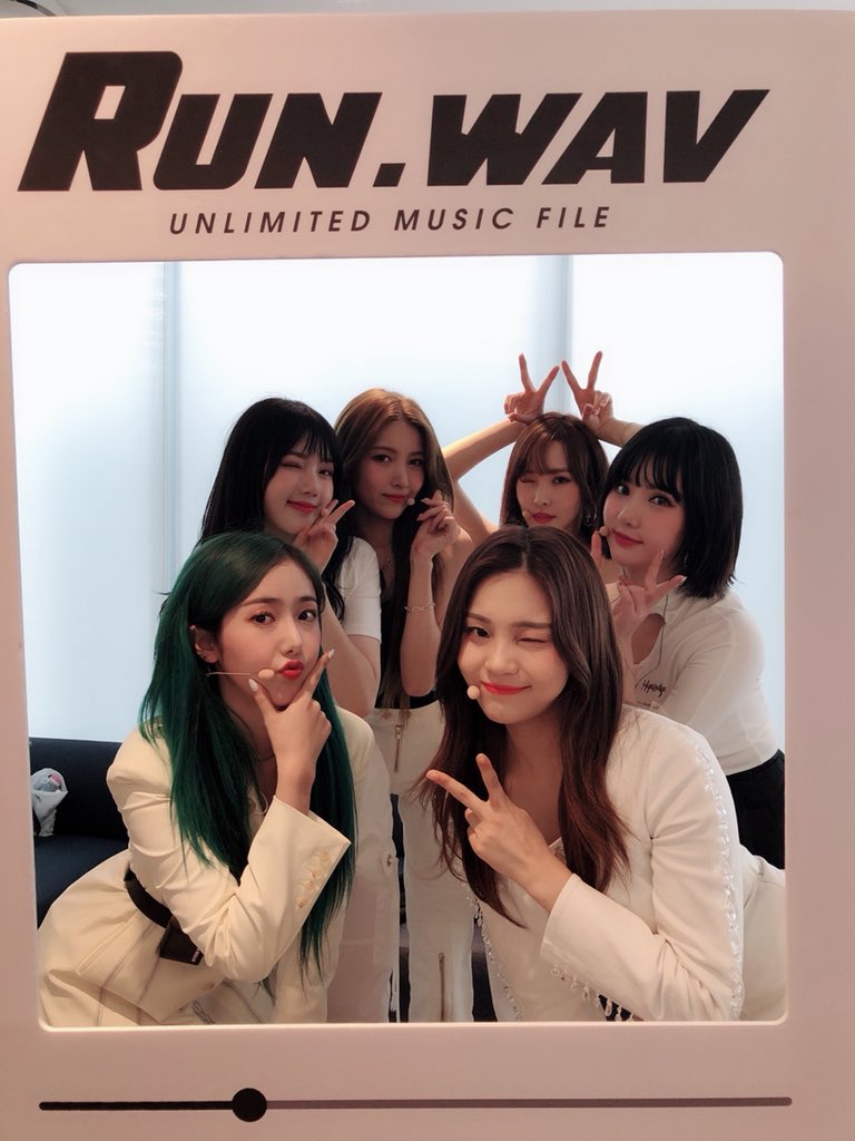 EUNHASB's tweet photo. #여자친구 #소원 #예린 #은하 #유주 #신비 #엄지  

#5YearsWithGFRIEND 
#SeasonOfGFRIEND

@GFRDofficial 
@GFRDofficialJP https://t.co/fnV20pAyHy