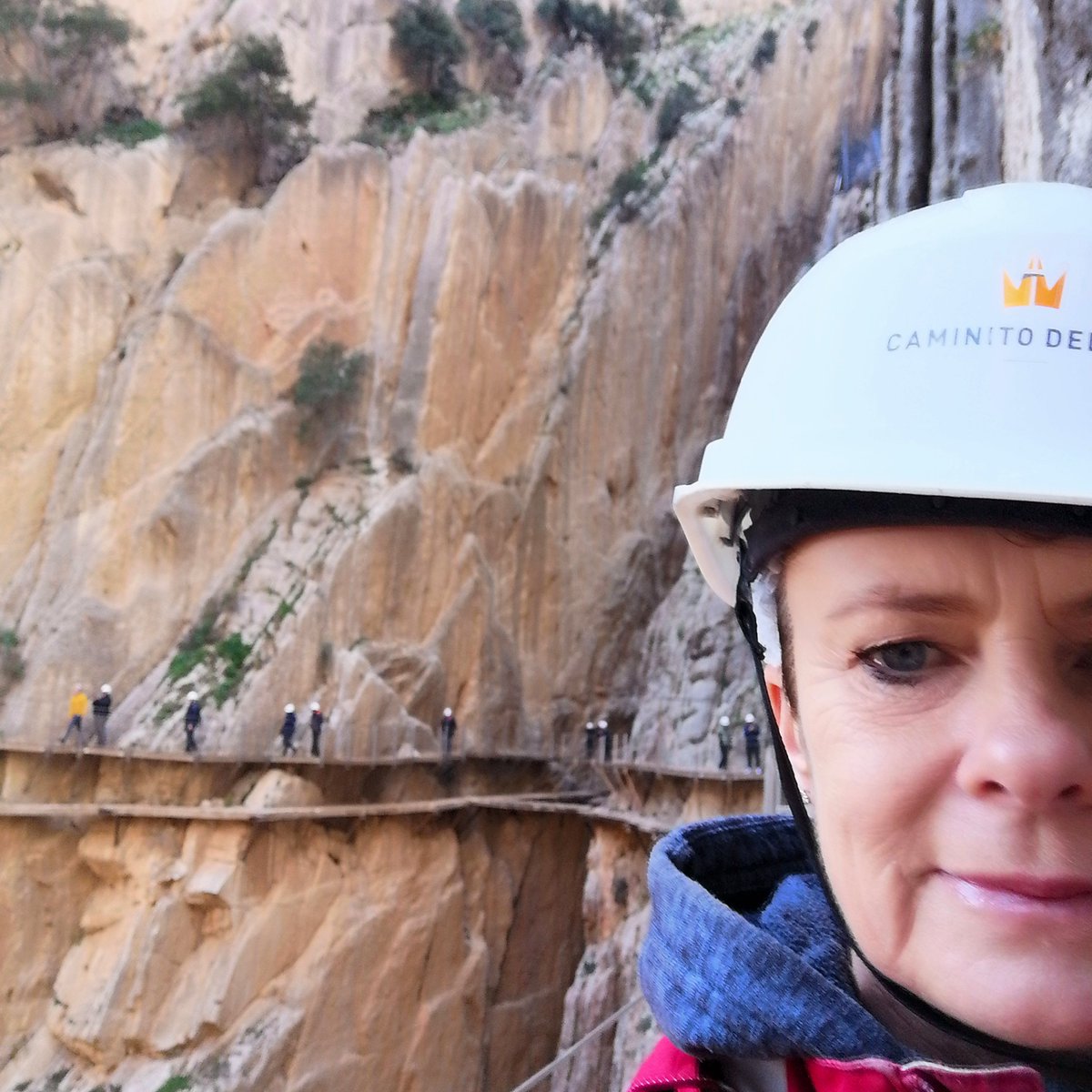 Awesome trip! Or guide Theresa was a honey. She guided the group through at just the right pace, stopping to give information but letting walkers have time to themselves too. The Caminito del Rey is outstanding in terms of natural beauty and fascinating engineering. Thank you 🌍