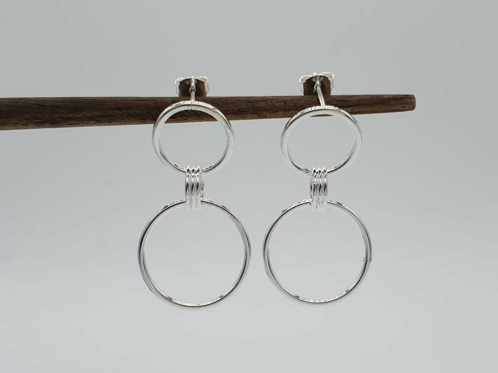 SilverHouse26's tweet photo. Excited to share the latest addition to my #etsy shop: Minimal Earrings, Multi Hoop Silver Earrings,Silver Earrings Blissaria #jewelry #earrings #anniversary #silver #geometricearrings #silverearrings #minimalistearrings #sterlingsilverstud #sterlingsilver https://t.co/teiFLde0Tq https://t.co/JOYvbm2B4J