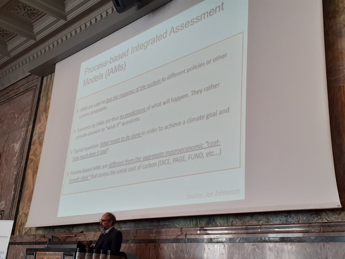 Alan Roncoroni tweet media